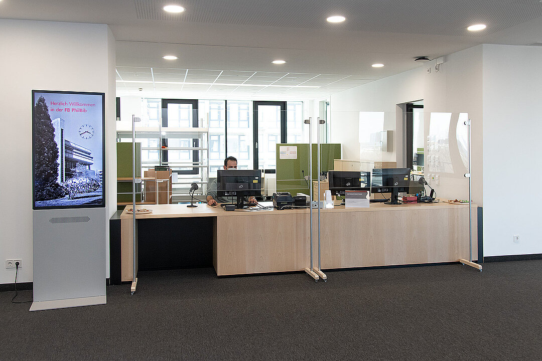 Empfang und Auskunft