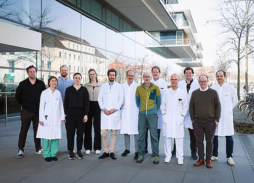 Gruppenfoto aller am Projekt beteiligten Forschenden.